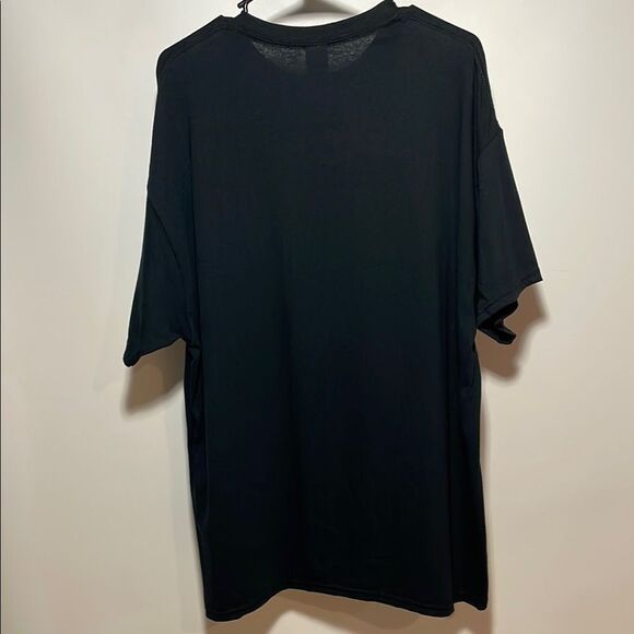 Gildan Black Short Sleeve Tee - Picture 5 of 7